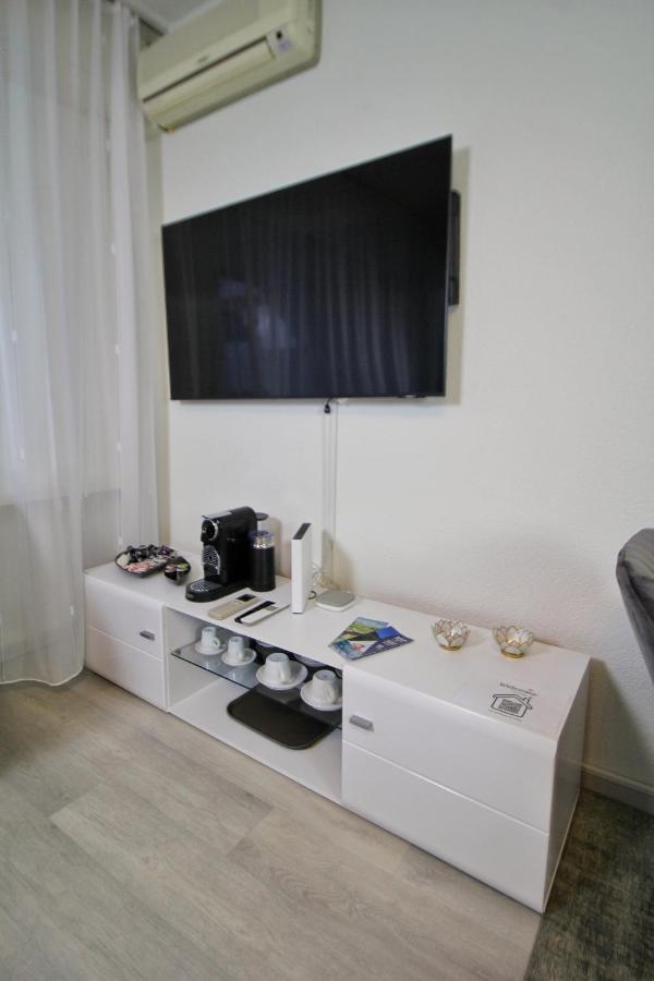 Ferien Am Luganer See Mit Seesicht 比索内 外观 照片